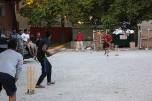 PHOTO BY TYRAN BROOKS FOR THE MULESKINNER School is back in session, and students are setting up backyard cricket matches in parking lots, driveways and cabbage patches around campus.